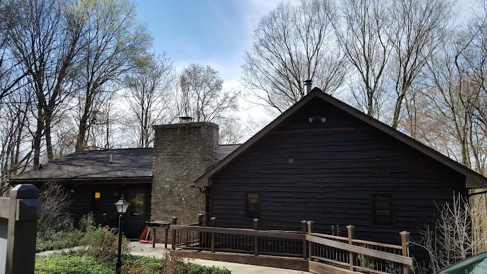 Hufman Lodge Picture 3