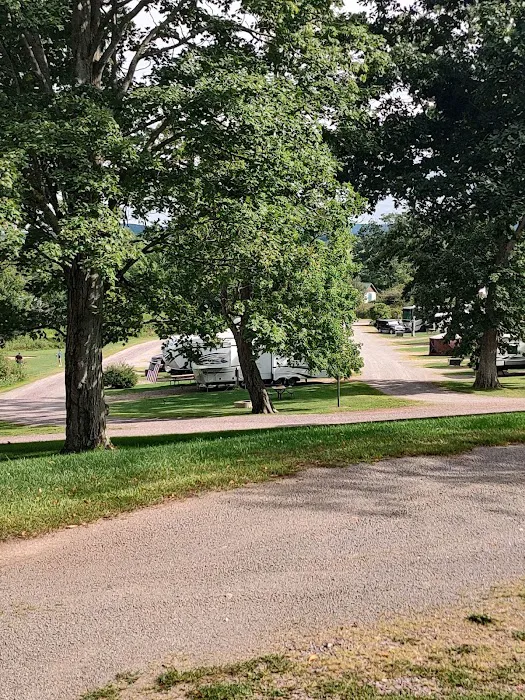 Hickory Hollow Campground Picture 5