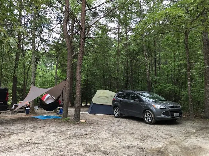 Small Country Campground Picture 7