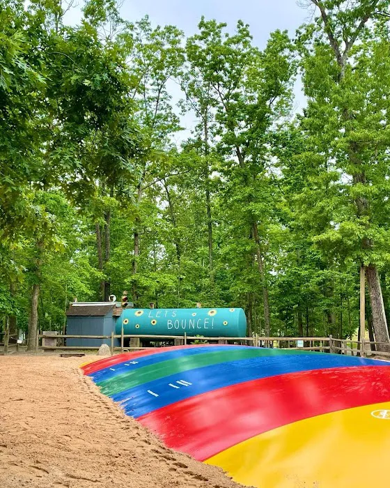 Small Country Campground Picture 8