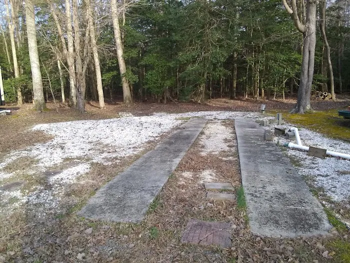 River Retreat Campground Picture 2