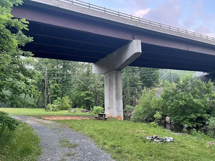 Gooney Creek Campgrounds Picture 3