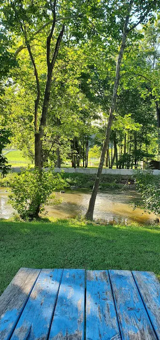 The Bluffs at Cedar Creek Picture 3