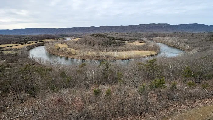 Shenandoah River State Park RV Campground Picture 4