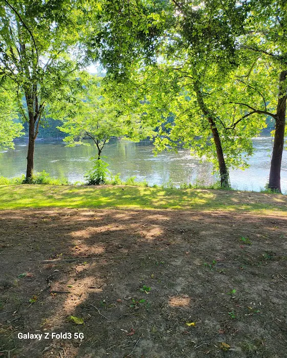 Low Water Bridge Campground Picture 4