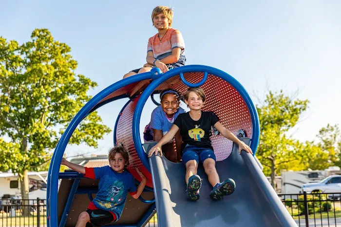 Niagara Falls / Grand Island KOA Holiday Picture 9