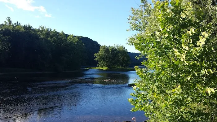 Lou's Camp Picture 6