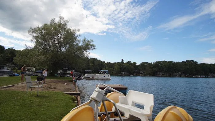 Paradise Bay Park Family Campground Picture 7