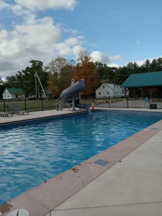 Lone Mountain Riverfront Campground Picture 2