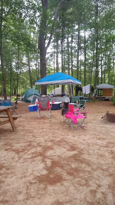 River Run Campground & Canoe Rental Picture 10