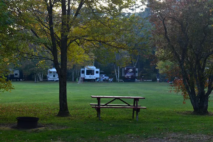 On the Saco Family Campground Picture 4