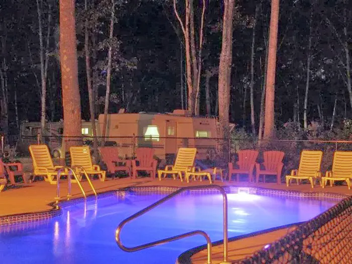 Paradise Park Resort Campground Picture 7