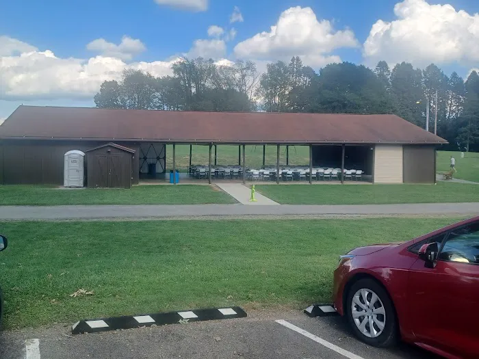 Buttercup Woodlands Campground Picture 5