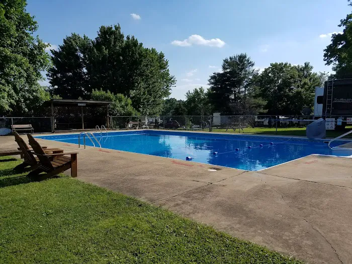 Buttercup Woodlands Campground Picture 9