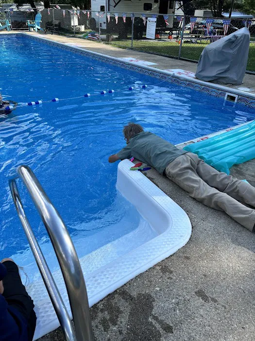 Buttercup Woodlands Campground Picture 7