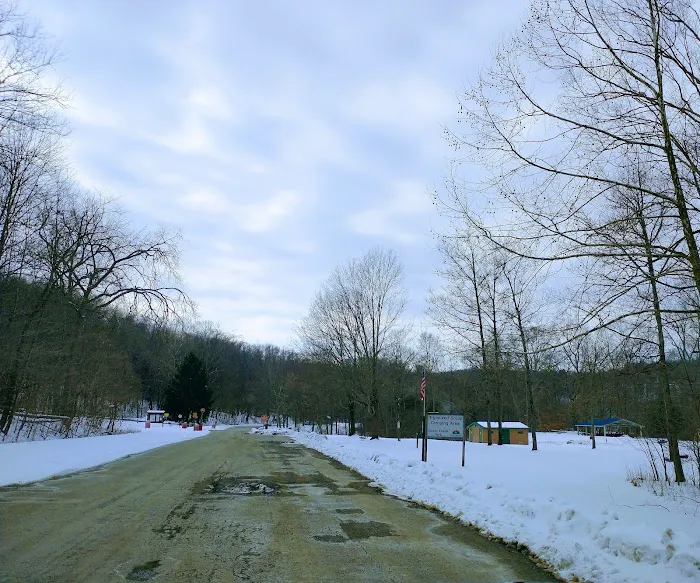 Cedar Creek Trekker Campground Picture 9