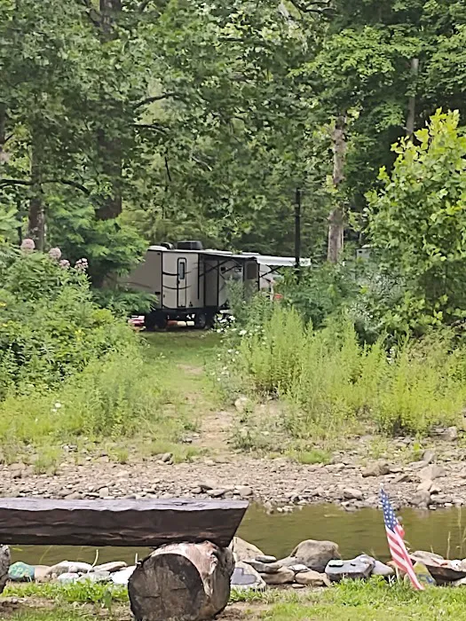 Marlowe's Scenic River Campground Picture 8