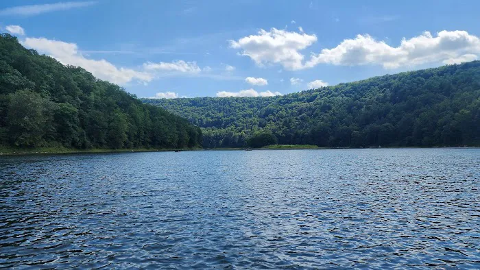 Marlowe's Scenic River Campground Picture 1