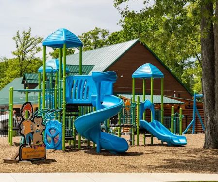 Yogi Bear's Jellystone Park at Kozy Rest