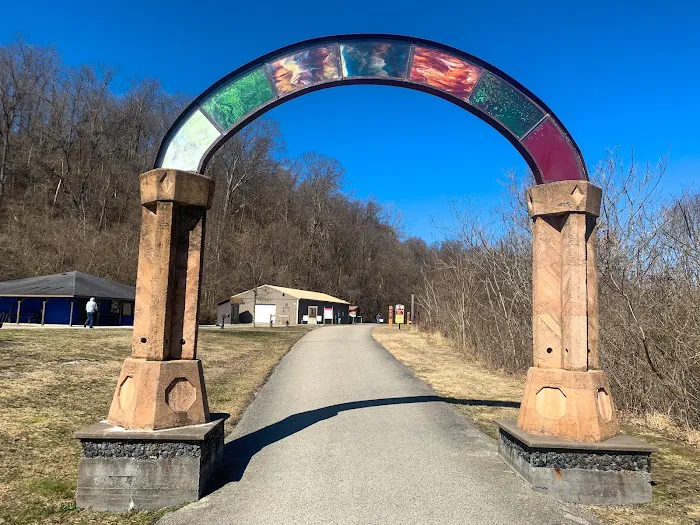 Stewart's Crossing Campground & Adirondack Shelters Picture 5