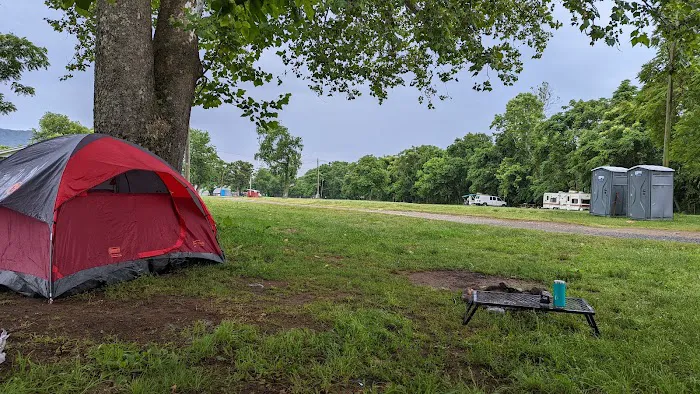 Graves Mountain Farm Campground Picture 1