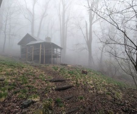 Jones Mountain Cabin