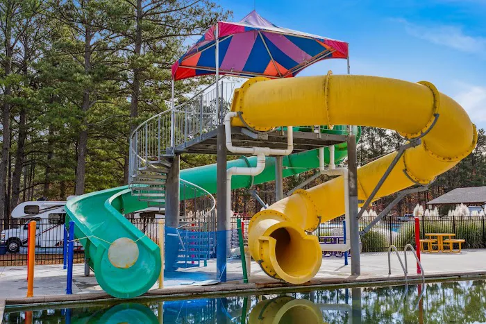 Camp Cardinal RV Resort Picture 8