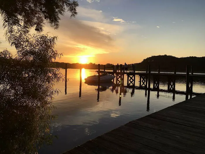 Riverside Camp and Marina Picture 7