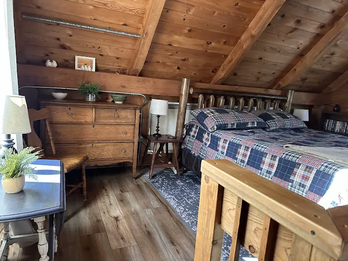 Hideaway Cabin Picture 1