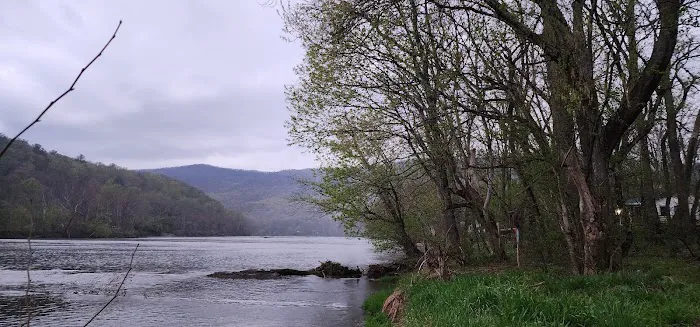 Sweetwater RV Picture 5