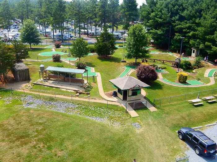 Jellystone Park™ Luray Picture 7