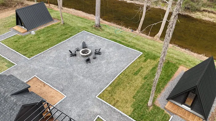 North Rivers Edge Luxury Camping Picture 8