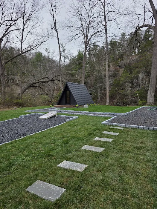 North Rivers Edge Luxury Camping Picture 4