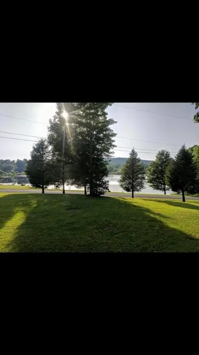 Mitchell Lake Campgrounds Picture 8