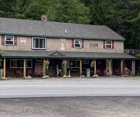 Coos Canyon Campground & Cabins
