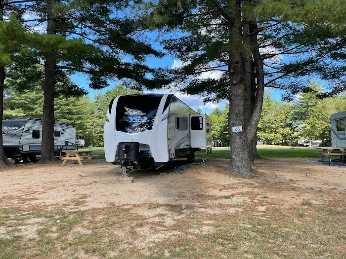 Littlefield Beaches Lakeside Family Campground Picture 9