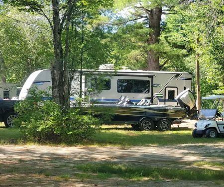 Four Seasons Family Camping Area