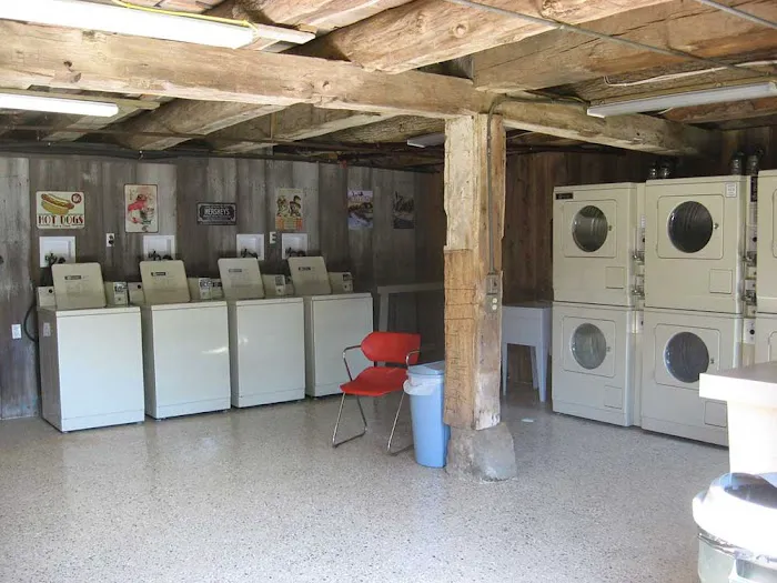 Cooper's Lake Event Venue and Campground Picture 9