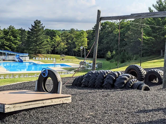 Dan's Mountain Campground Picture 2