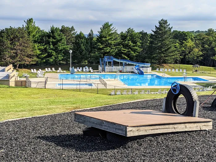 Dan's Mountain Campground Picture 5