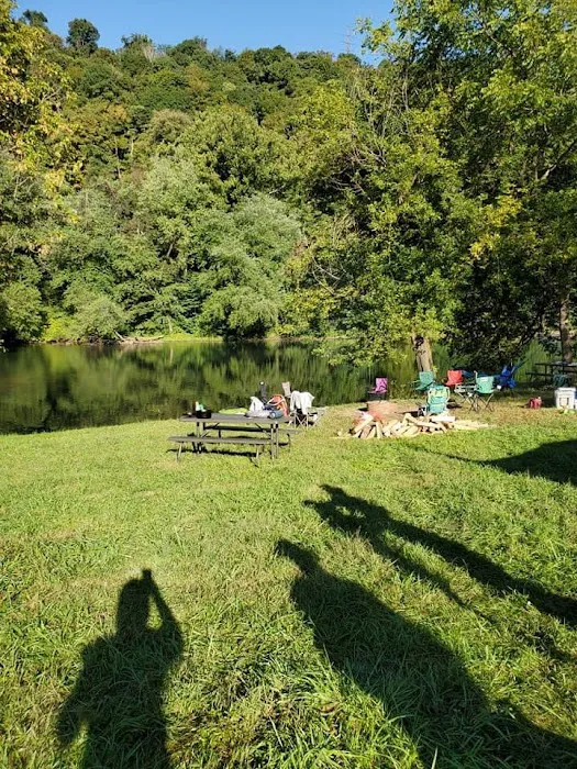 (1) HILLCREST RIVER CAMPGROUND (2) CANAL TUNNEL RIVER CAMPGROUND Picture 10