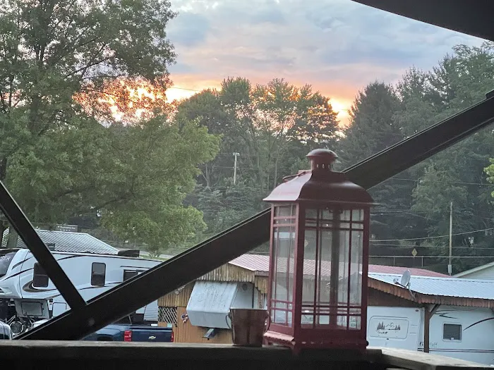 Wendy World Campground Picture 5