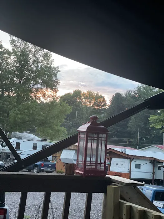 Wendy World Campground Picture 10