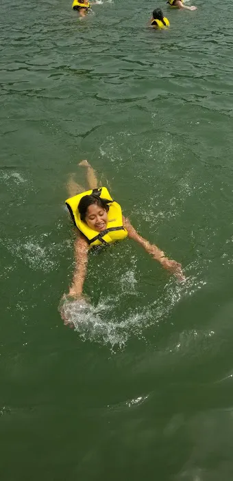 Somerfield Beach Campground (seasonal - no weekly / weekend rentals) Picture 4