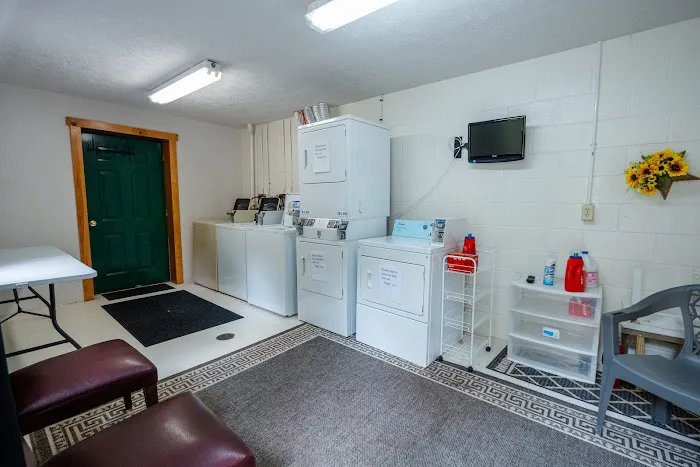 Bumble Bee RV Park & Campground Picture 7