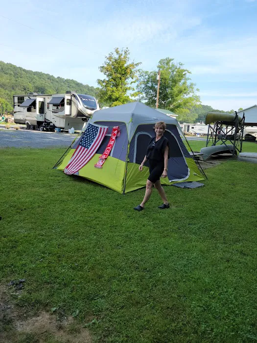 Eagle's Nest Campground Picture 8