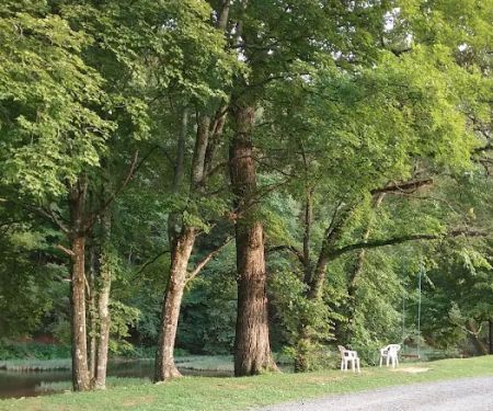 Eagle's Nest Campground