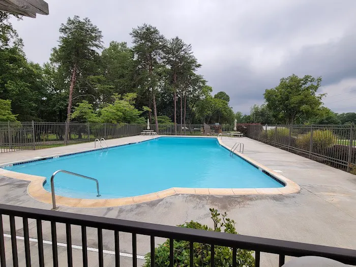 Cozy Acres Family Campground Picture 6