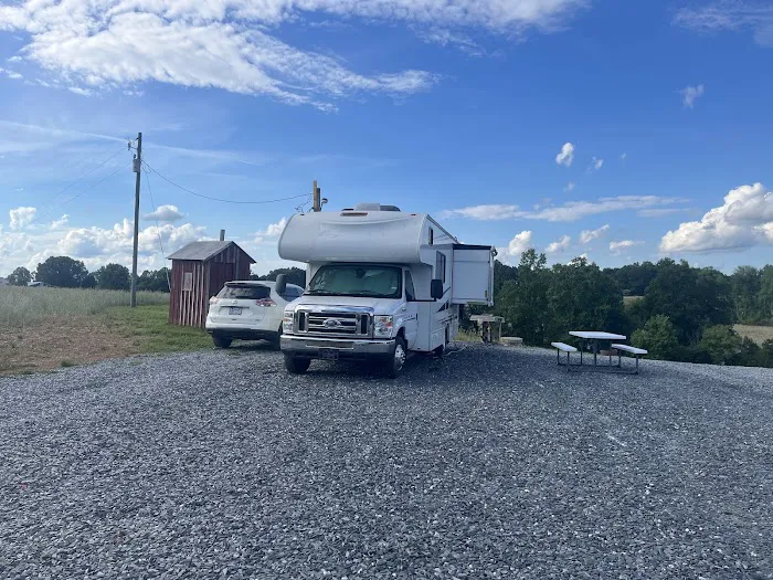 Peaceful Meadows Farm and Camping Picture 3