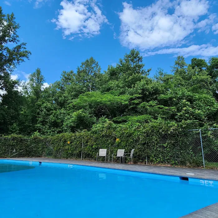 Charlottesville KOA Holiday Picture 2